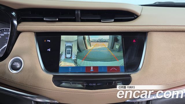 Cadillac XT5 3.6 Platinum 2018 — фото 15