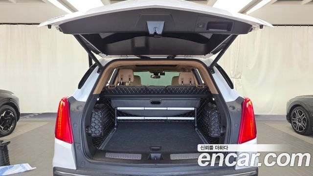 Cadillac XT5 3.6 Platinum 2018 — фото 20