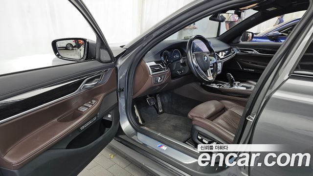 BMW 7 Series (G11) 740d xDrive M Sport 2018 — фото 10