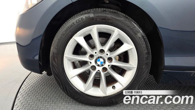 BMW 1 Series (F20) 118d Urban 5Dr 2014 — фото 5
