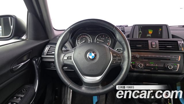 BMW 1 Series (F20) 118d Urban 5Dr 2014 — фото 13
