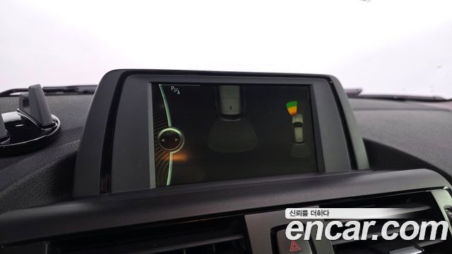 BMW 1 Series (F20) 118d Urban 5Dr 2014 — фото 15