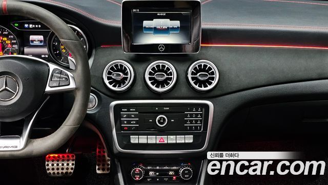 Mercedes-Benz CLA-Class (C117) CLA45 AMG 4MATIC 2019 — фото 13