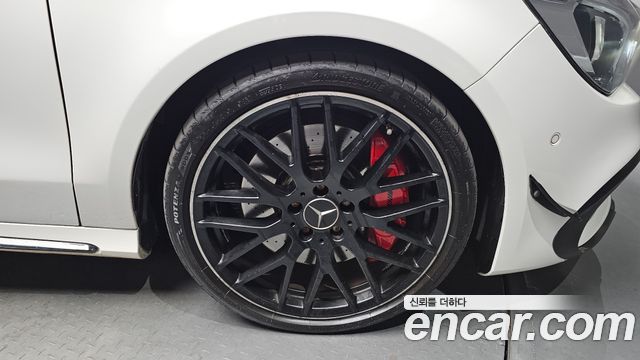Mercedes-Benz CLA-Class (C117) CLA45 AMG 4MATIC 2019 — фото 21