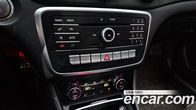 Mercedes-Benz CLA-Class (C117) CLA45 AMG 4MATIC 2019 — фото 28