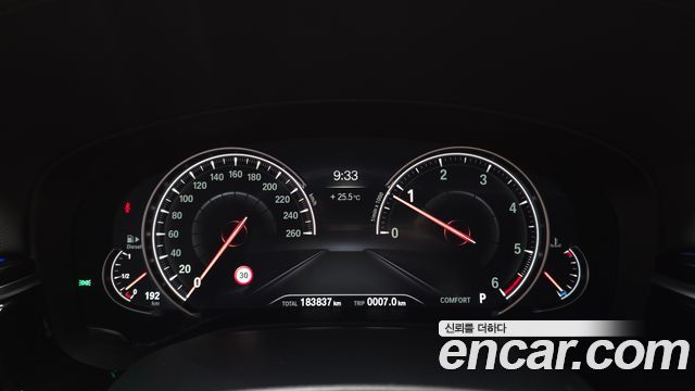 BMW 5 Series (G30) 520d M Sport Package Plus 2018 — фото 8