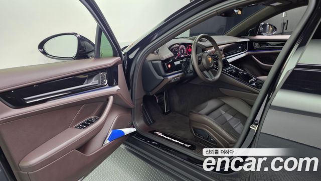Porsche Panamera (976) 2.9 AWD 2024 — фото 10
