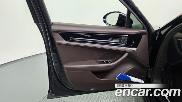 Porsche Panamera (976) 2.9 AWD 2024 — фото 24