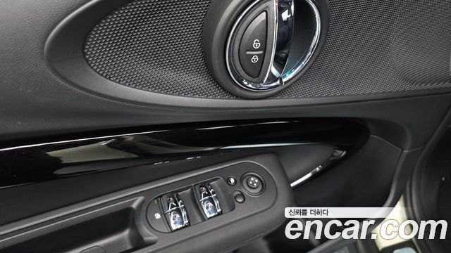 MINI Cooper Clubman High 2nd 2021 — фото 41