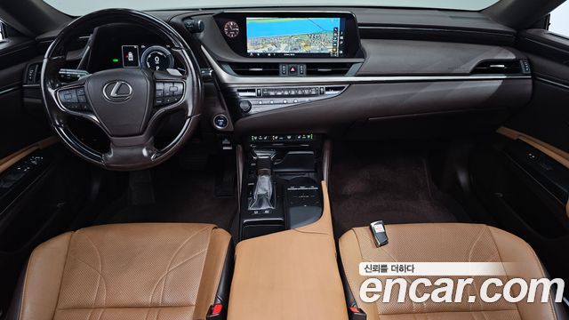 Lexus ES300h (VII) Luxury Plus 2019 — фото 7