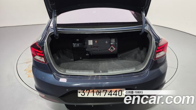 Hyundai Avante (AD) 1.6 LPi Smart(Rental) 2020 — фото 20