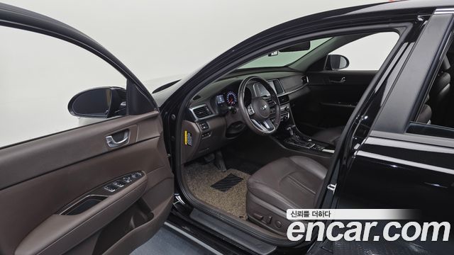 Kia K5 (II) 2.0 Noblesse 2020 — фото 10