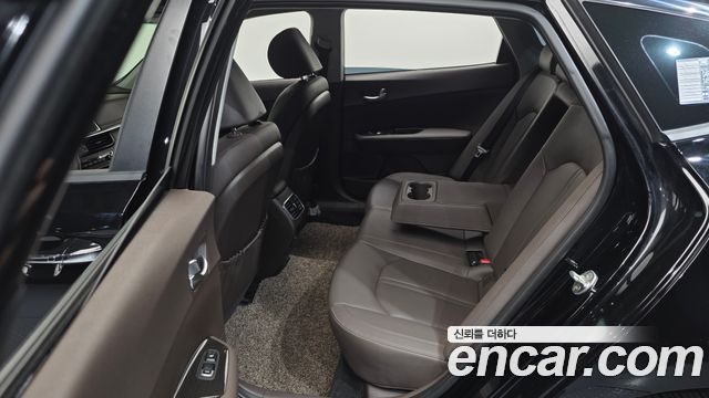 Kia K5 (II) 2.0 Noblesse 2020 — фото 12
