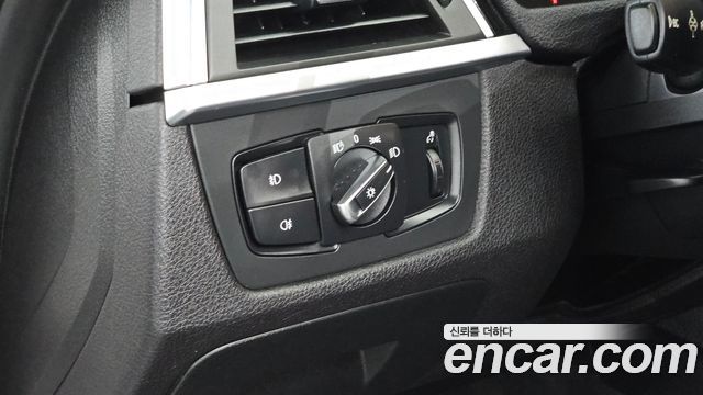 BMW 3 Series (F30) 320d ED Edition 2016 — фото 15