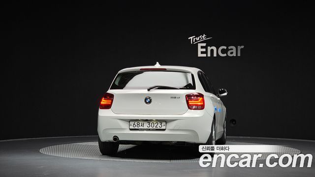 BMW 1 Series (F20) 118d Urban Pack1 5Dr 2013 — фото 4