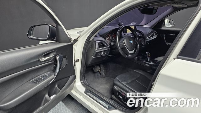 BMW 1 Series (F20) 118d Urban Pack1 5Dr 2013 — фото 10