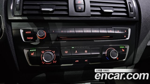 BMW 1 Series (F20) 118d Urban Pack1 5Dr 2013 — фото 17