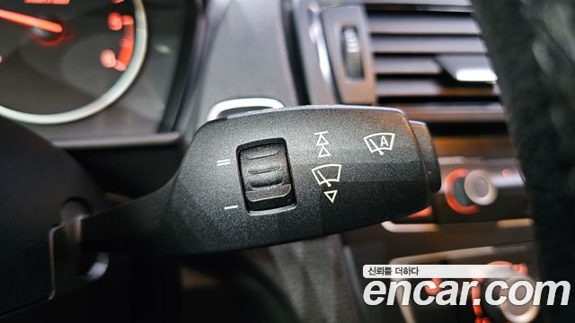 BMW 1 Series (F20) 118d Urban Pack1 5Dr 2013 — фото 18