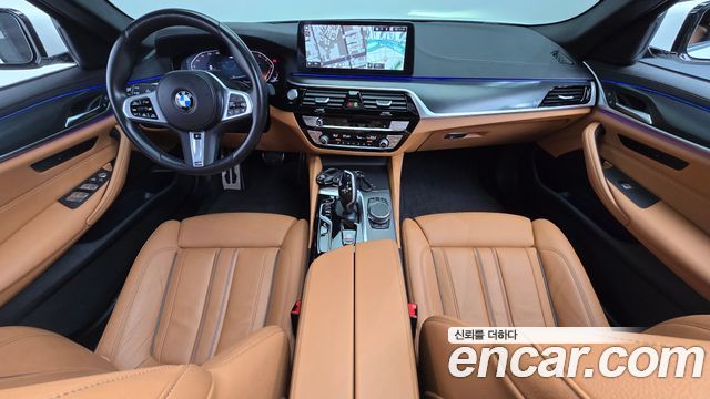 BMW 5 Series (G30) 520i M Sport 2023 — фото 7