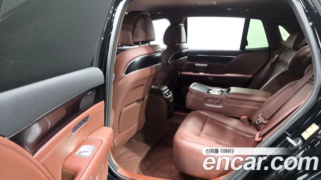 Genesis G90 (RS4) Gasoline 3.5 Turbo AWD 2023 — фото 11