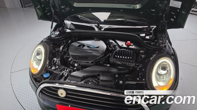 MINI Cooper 5Door Standard 3rd 2018 — фото 6