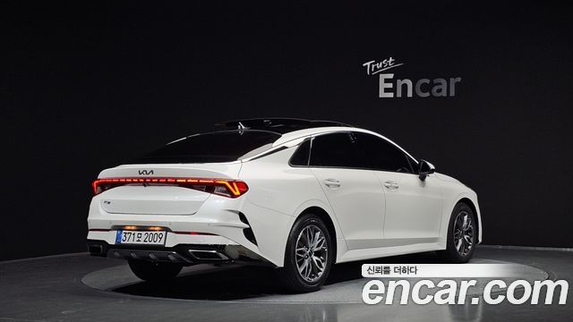 Kia K5 (III) 2.0 Noblesse 2022 — фото 2