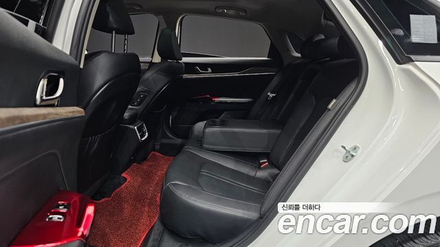 Kia K5 (III) 2.0 Noblesse 2022 — фото 11