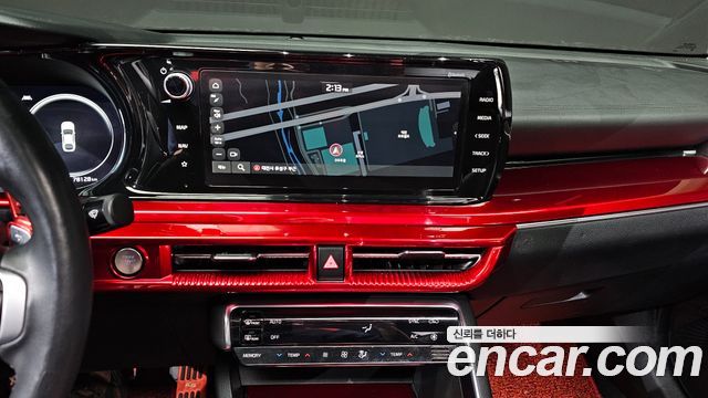 Kia K5 (III) 2.0 Noblesse 2022 — фото 13