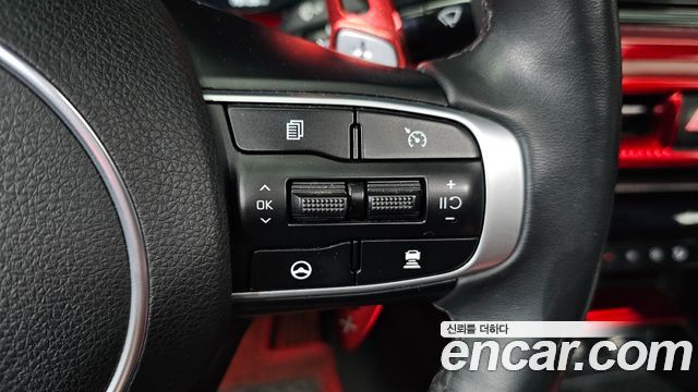 Kia K5 (III) 2.0 Noblesse 2022 — фото 17