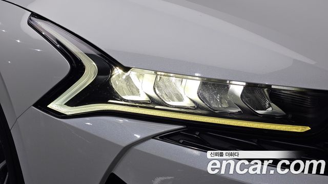 Kia K5 (III) 2.0 Noblesse 2022 — фото 22