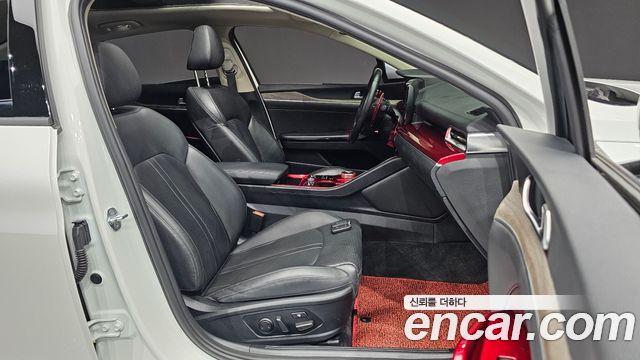 Kia K5 (III) 2.0 Noblesse 2022 — фото 26