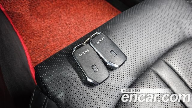 Kia K5 (III) 2.0 Noblesse 2022 — фото 31