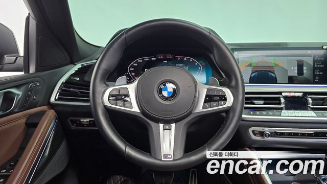 BMW X6 (G06) xDrive40i M Sport 2022 — фото 13