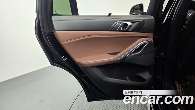 BMW X6 (G06) xDrive40i M Sport 2022 — фото 25