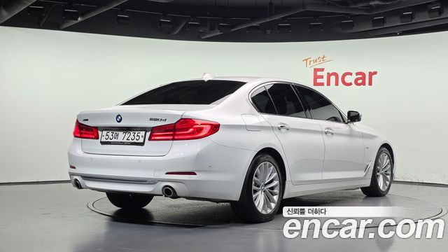 BMW 5 Series (G30) 520d Luxury Special Edition 2018 — фото 2