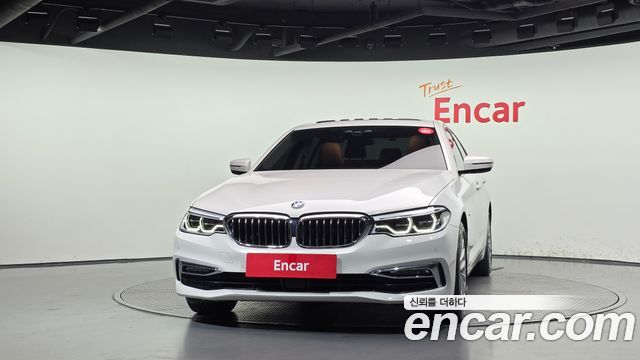 BMW 5 Series (G30) 520d Luxury Special Edition 2018 — фото 3