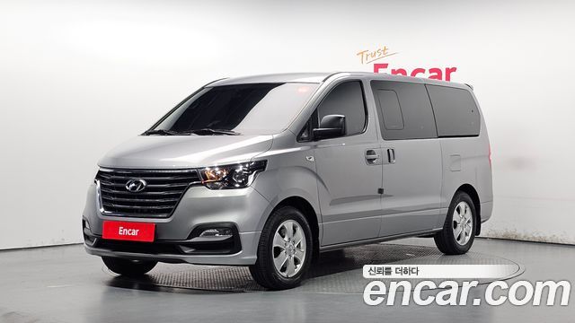 Hyundai Grand Starex 12-Seater LPi Smart 2020 — фото 1