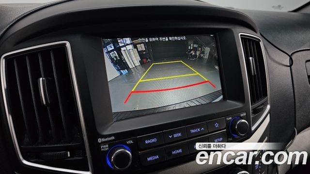 Hyundai Grand Starex 12-Seater LPi Smart 2020 — фото 15