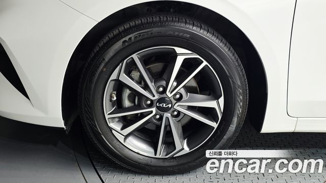 Kia K3 (II) 1.6 Prestige 2022 — фото 5
