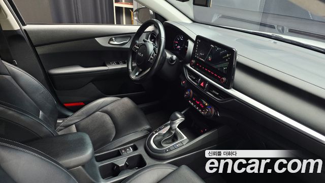 Kia K3 (II) 1.6 Prestige 2022 — фото 23