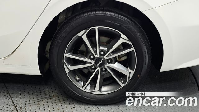 Kia K3 (II) 1.6 Prestige 2022 — фото 27