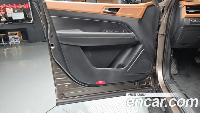 KG Mobility (SsangYong) Musso (Q300) Gasoline 2.0 4WD M9 Long Deck 2026 — фото 24