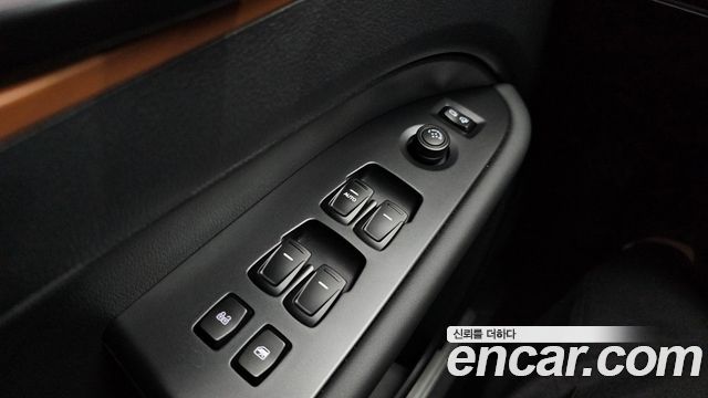 KG Mobility (SsangYong) Musso (Q300) Gasoline 2.0 4WD M9 Long Deck 2026 — фото 33