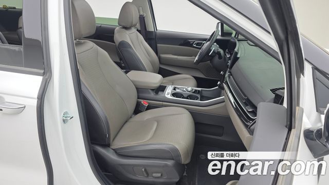 Kia Carnival (IV) HEV 9seater Signature 2025 — фото 11