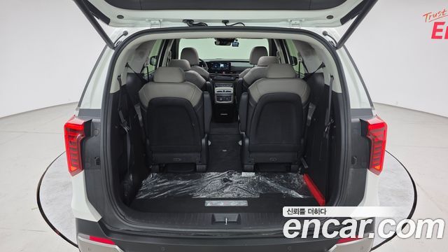 Kia Carnival (IV) HEV 9seater Signature 2025 — фото 20