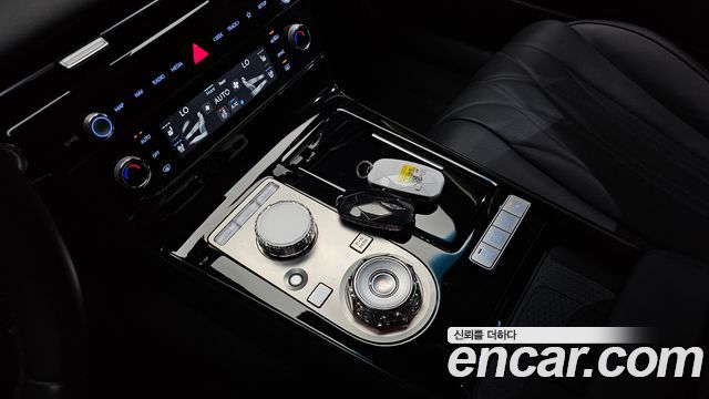 Genesis G80 (RG3) Gasoline 2.5 Turbo AWD 2025 — фото 9