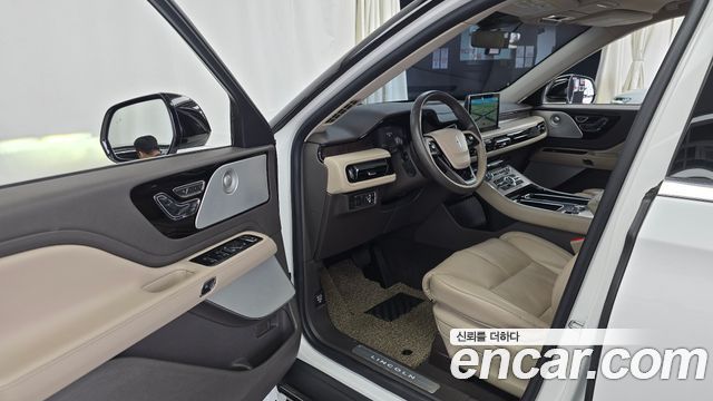 Lincoln Aviator (II) 3.0 Reserve  AWD 2022 — фото 10