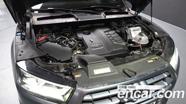 Audi Q5 (FY) 40 TDI Quattro Premium 2020 — фото 6