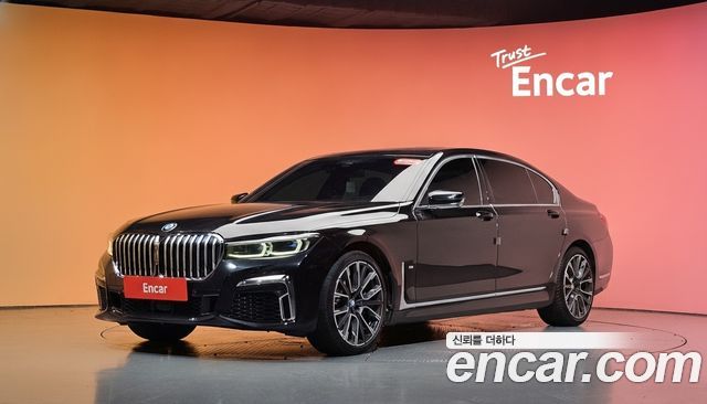 BMW 7 Series (G11) 740Li xDrive M Sport Package