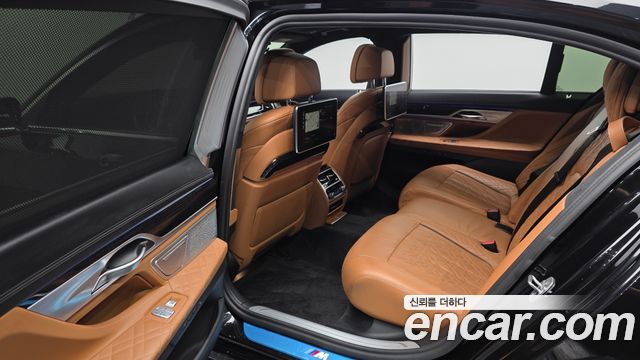 BMW 7 Series (G11) 740Li xDrive M Sport Package 2022 — фото 32